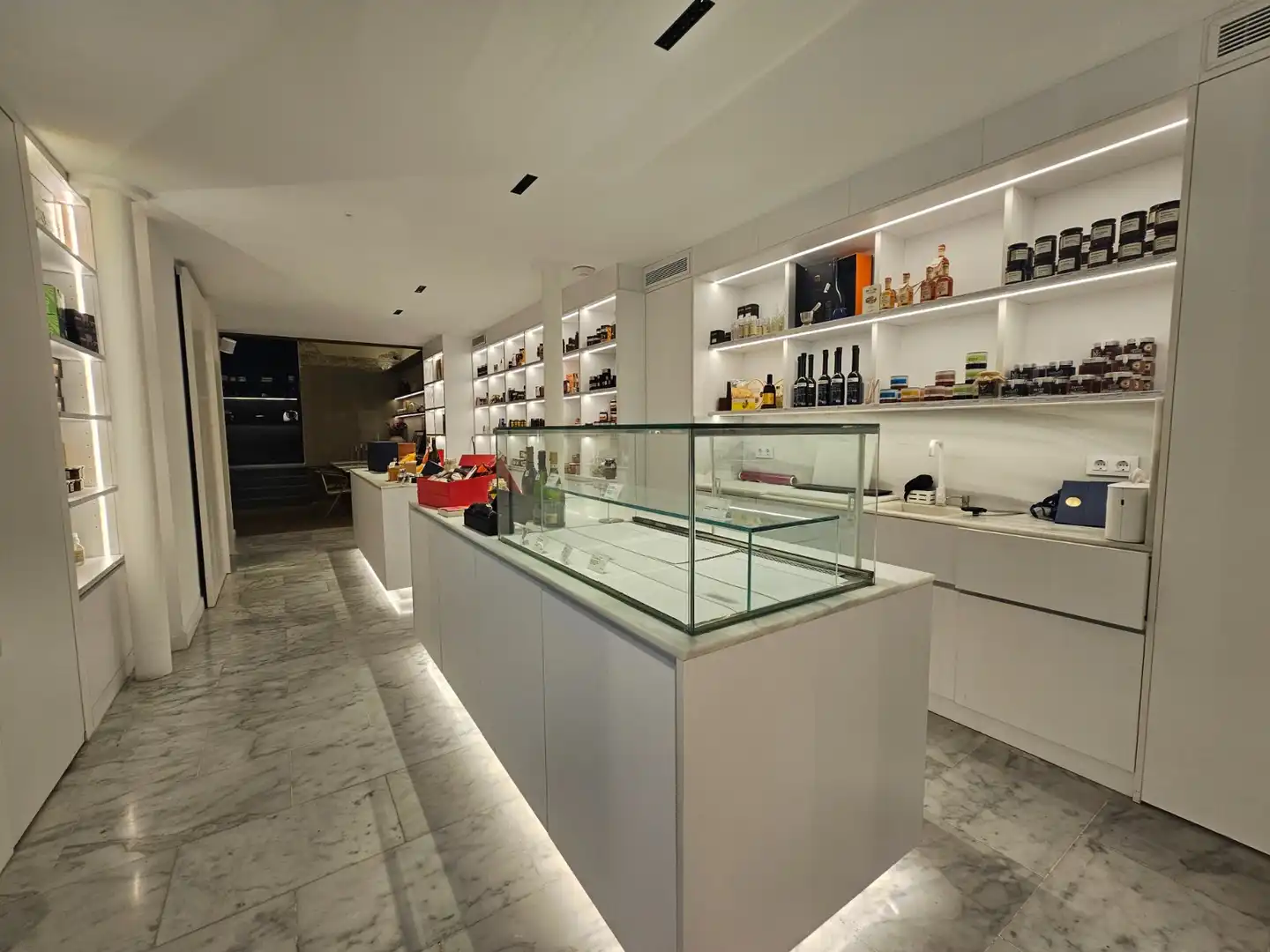 Business premises for transfer in Gràcia, imagen 31