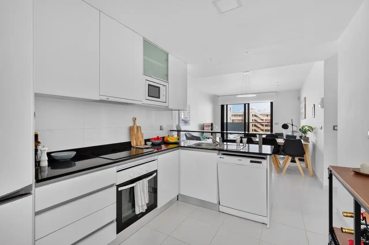 Cocina de Ático en venta en Elche / Elx con Aire acondicionado, Calefacción y Jardín privado