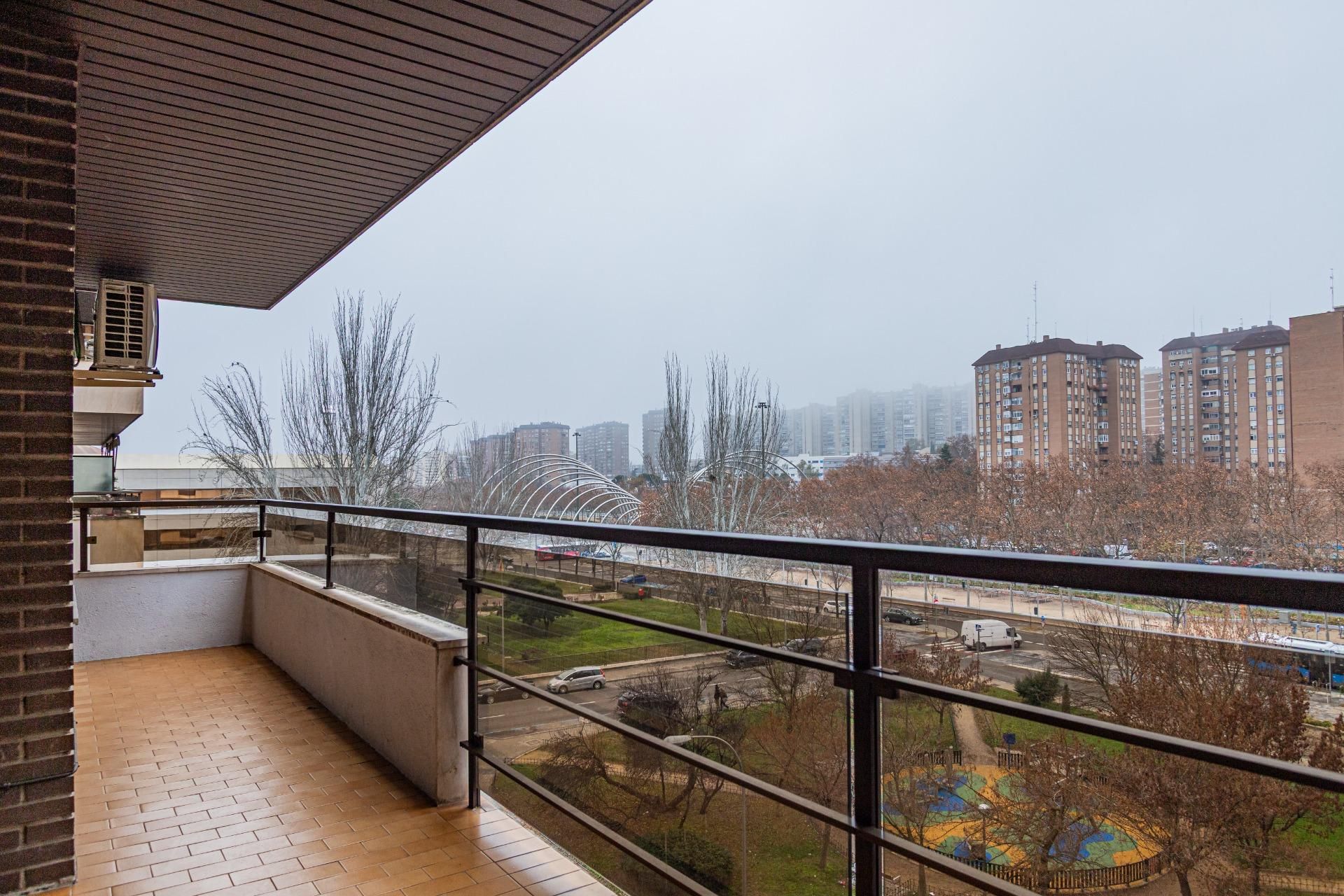 Terrace of Flat to rent in  Madrid Capital  with Air Conditioner, Heating and Parquet flooring
