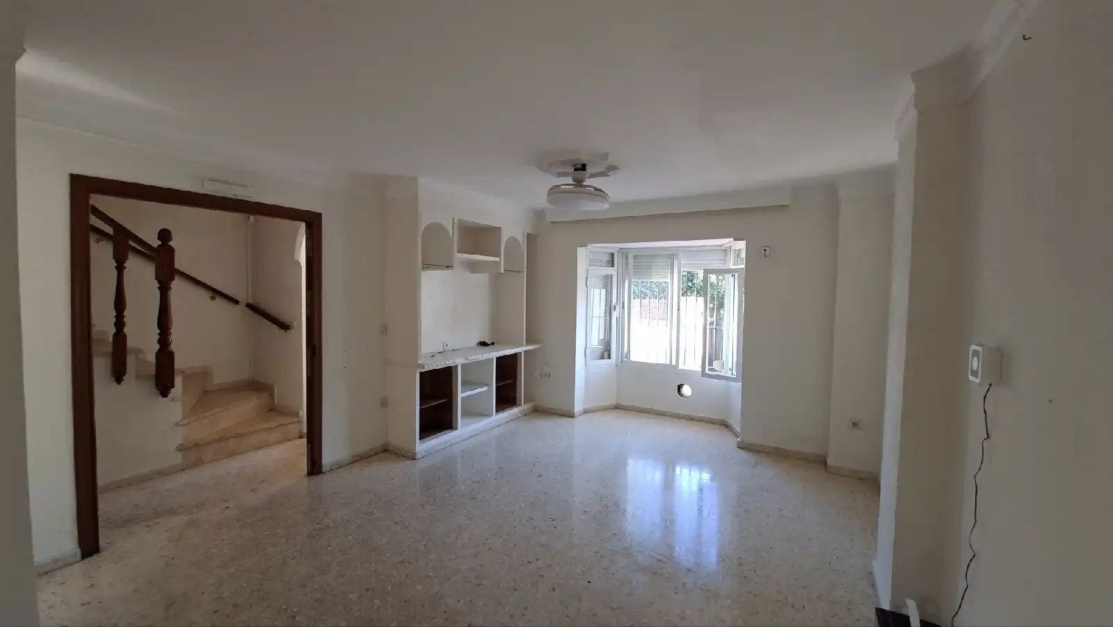 Casa aparellada en venda a C/ Pajares, imagen 5