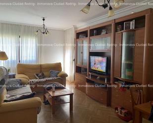 Living room of Flat to rent in Ciudad Rodrigo  with Heating, Terrace and Furnished