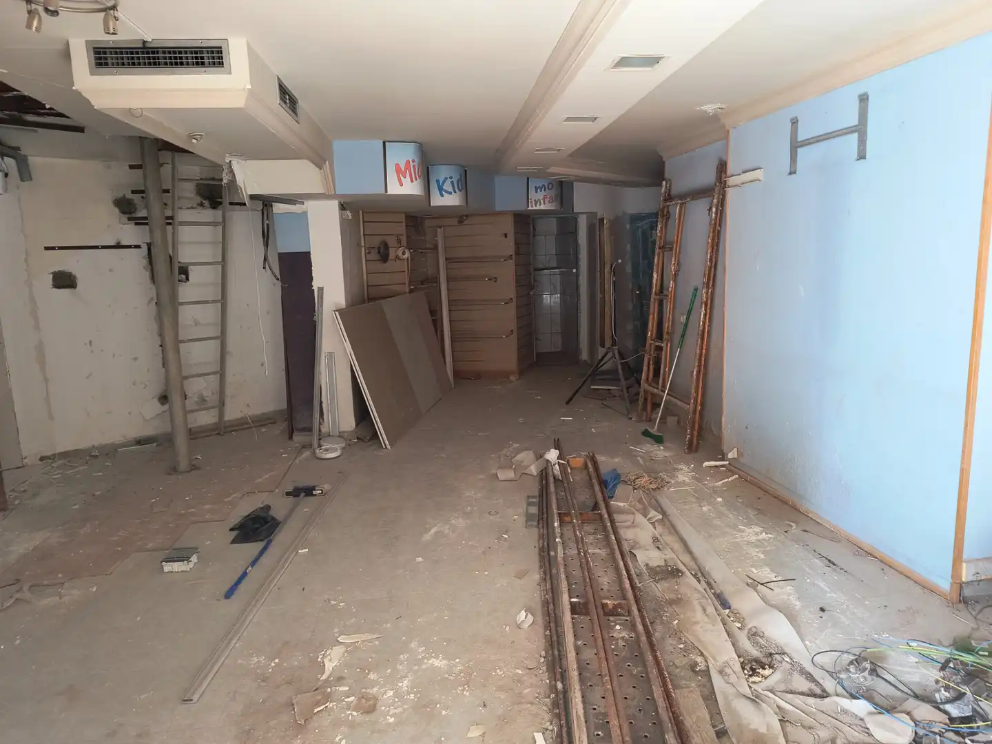 Local comercial en venda a Calle Pérez Zamora 50, imagen 5