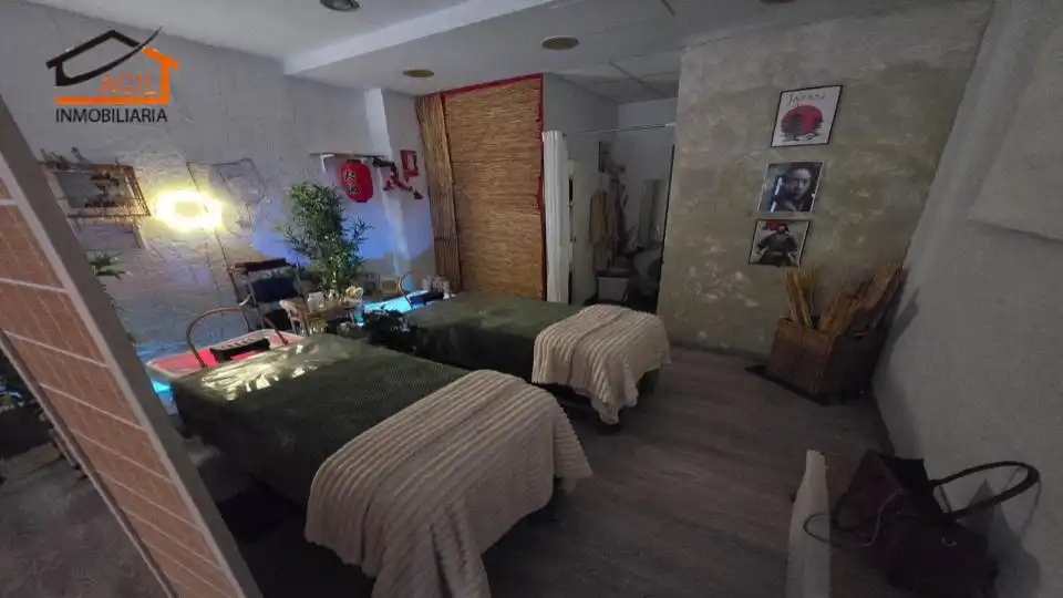Locale commerciale in cessione a Calle Palomares, imagen 6