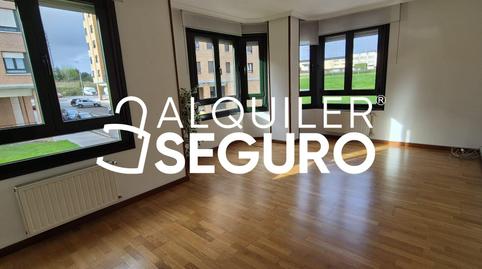 Photo 2 of Flat to rent in Matilde de la Torre, Roces, Asturias