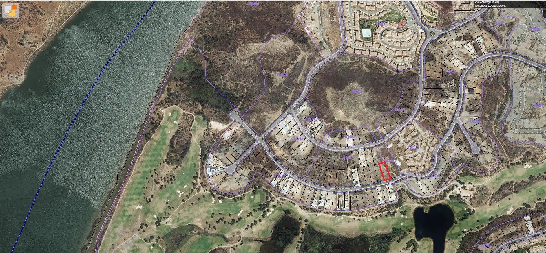 Terreno residenziale in vendita a Costa Esuri, imagen 2