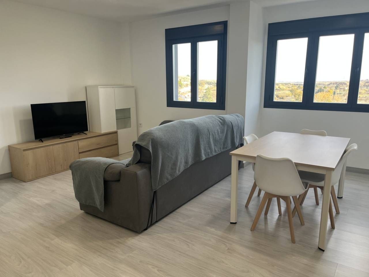 Living room of Flat to rent in Híjar  with Air Conditioner, Heating and Furnished