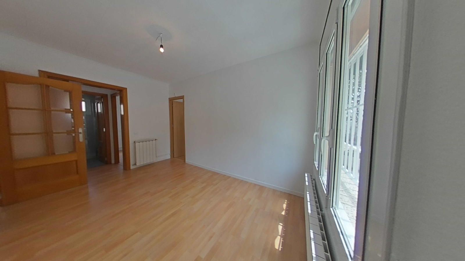 Dormitori de Pis en venda en Sabadell amb Calefacció i Parquet