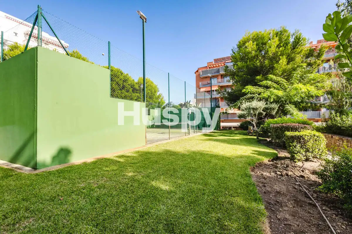 Piso con balcón en venta en Avenida Salvador Dalí, imagen 31