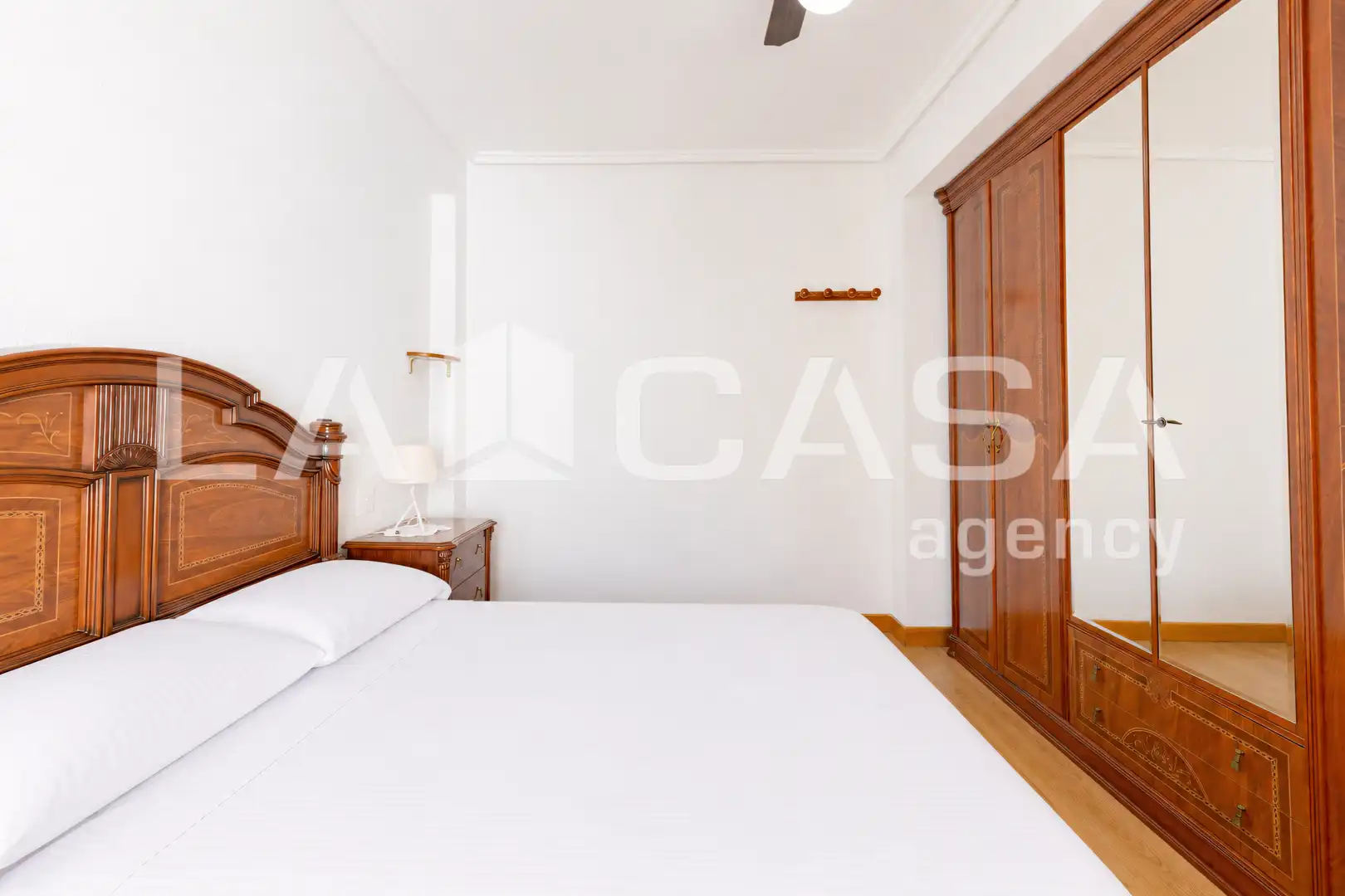 Habitación de Piso en venta en Valencia con Balcón