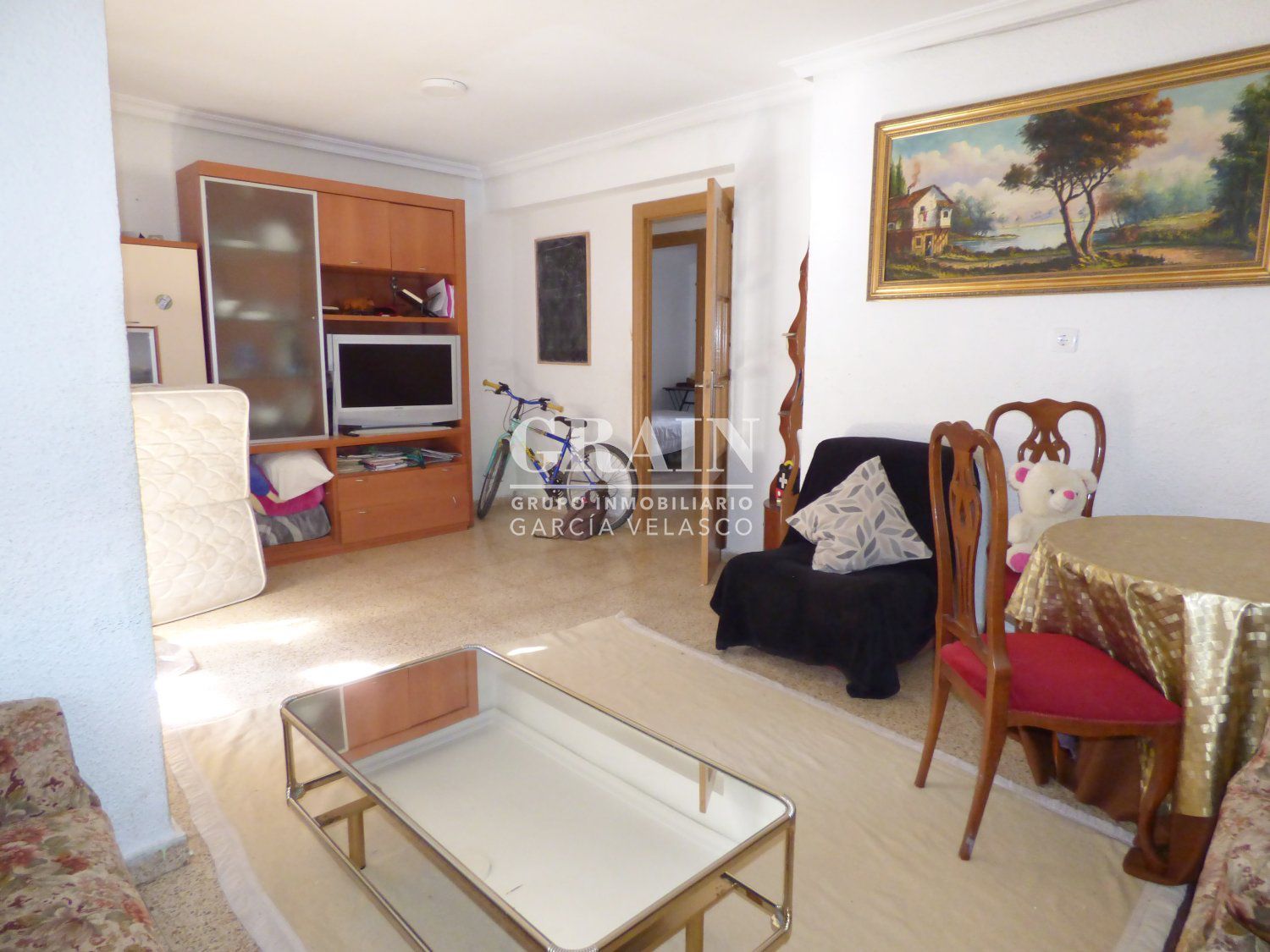 Sala d'estar de Apartament en venda en  Albacete Capital amb Balcó