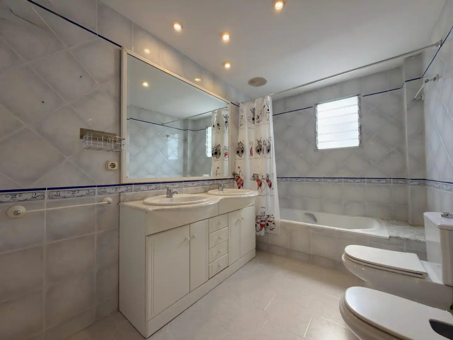 Flat with lift for sale in POETA LLORENTE, imagen 10