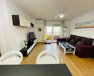 Sala d'estar de Apartament de lloguer en Torrevieja amb Aire condicionat, Calefacció i Moblat