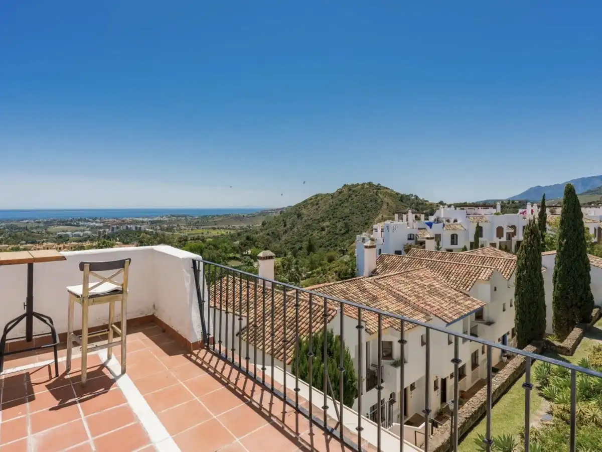 Terraza de Casa adosada en venta en Benahavís con Terraza y Piscina comunitaria