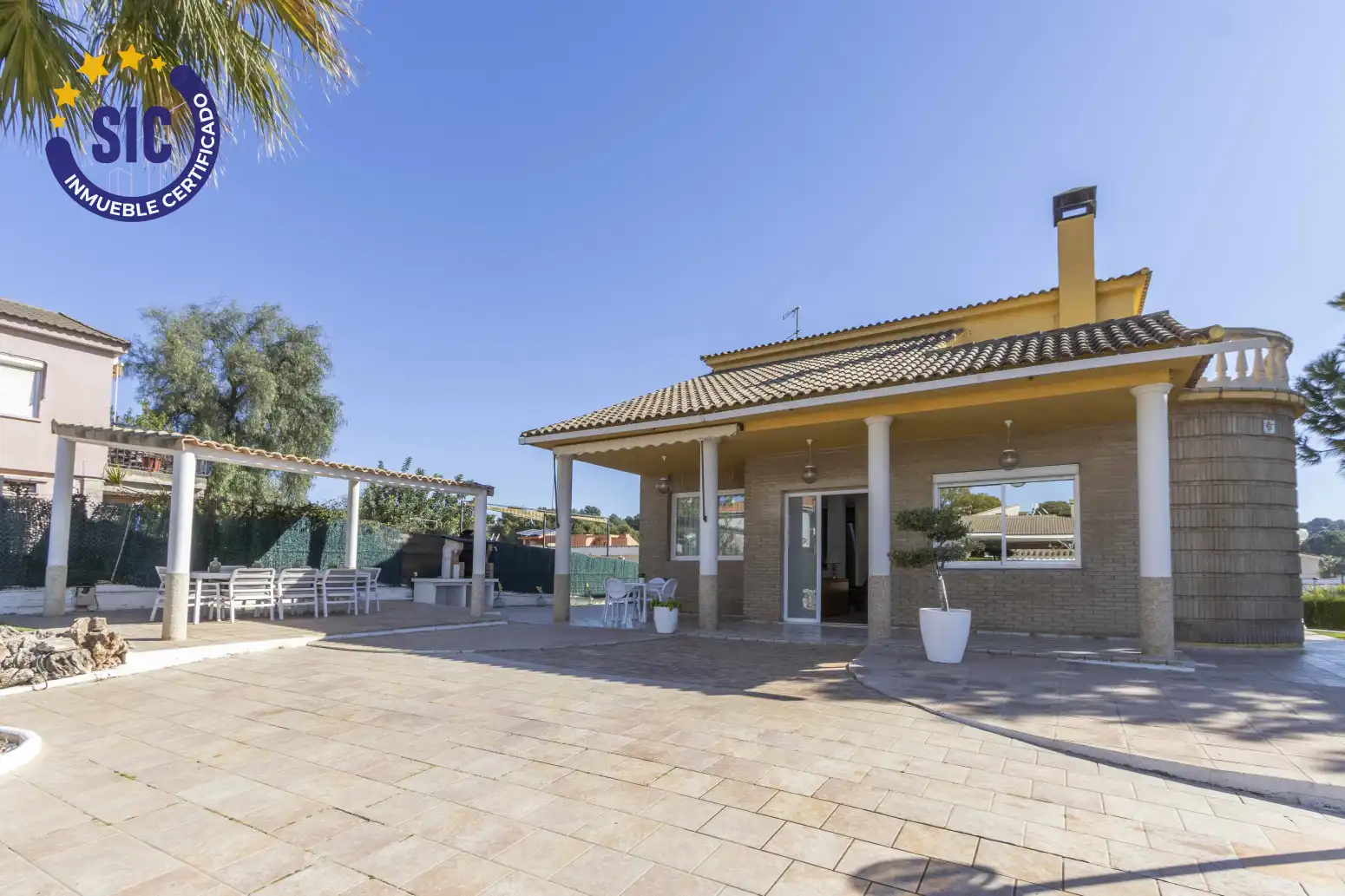 Terrassa de Casa o xalet en venda en Torrent amb Aire condicionat, Calefacció i Jardí privat
