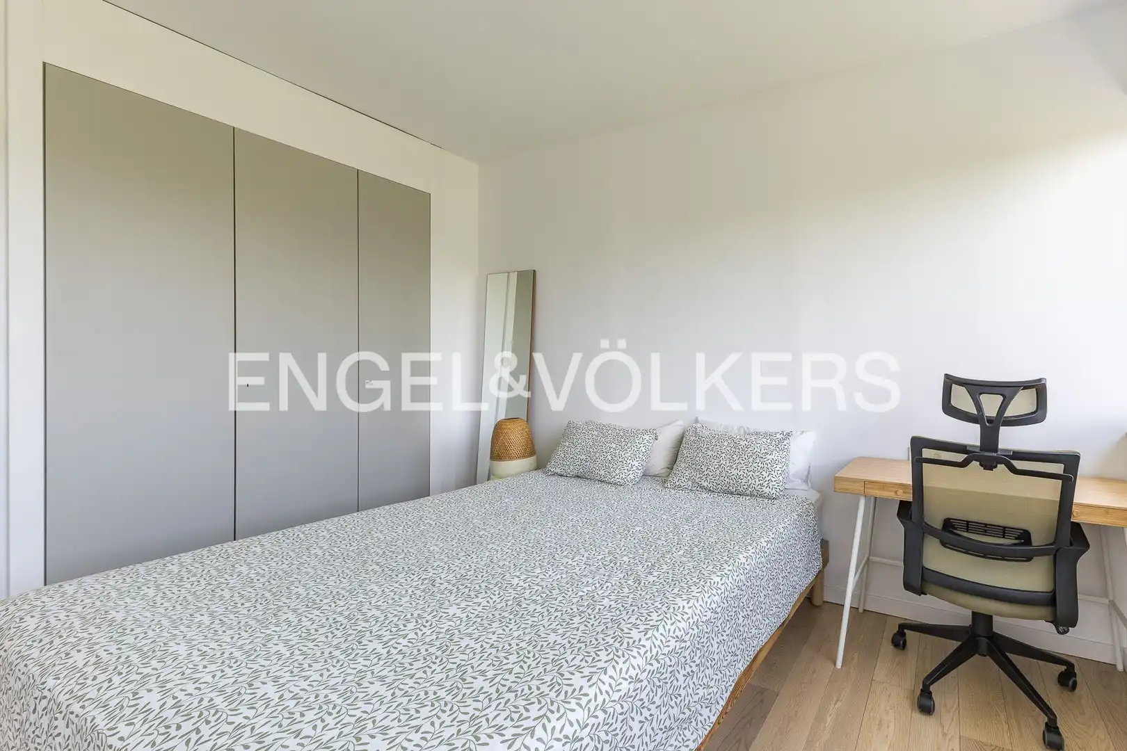Dormitori de Àtic de lloguer en Barcelona amb Aire condicionat, Calefacció i Parquet