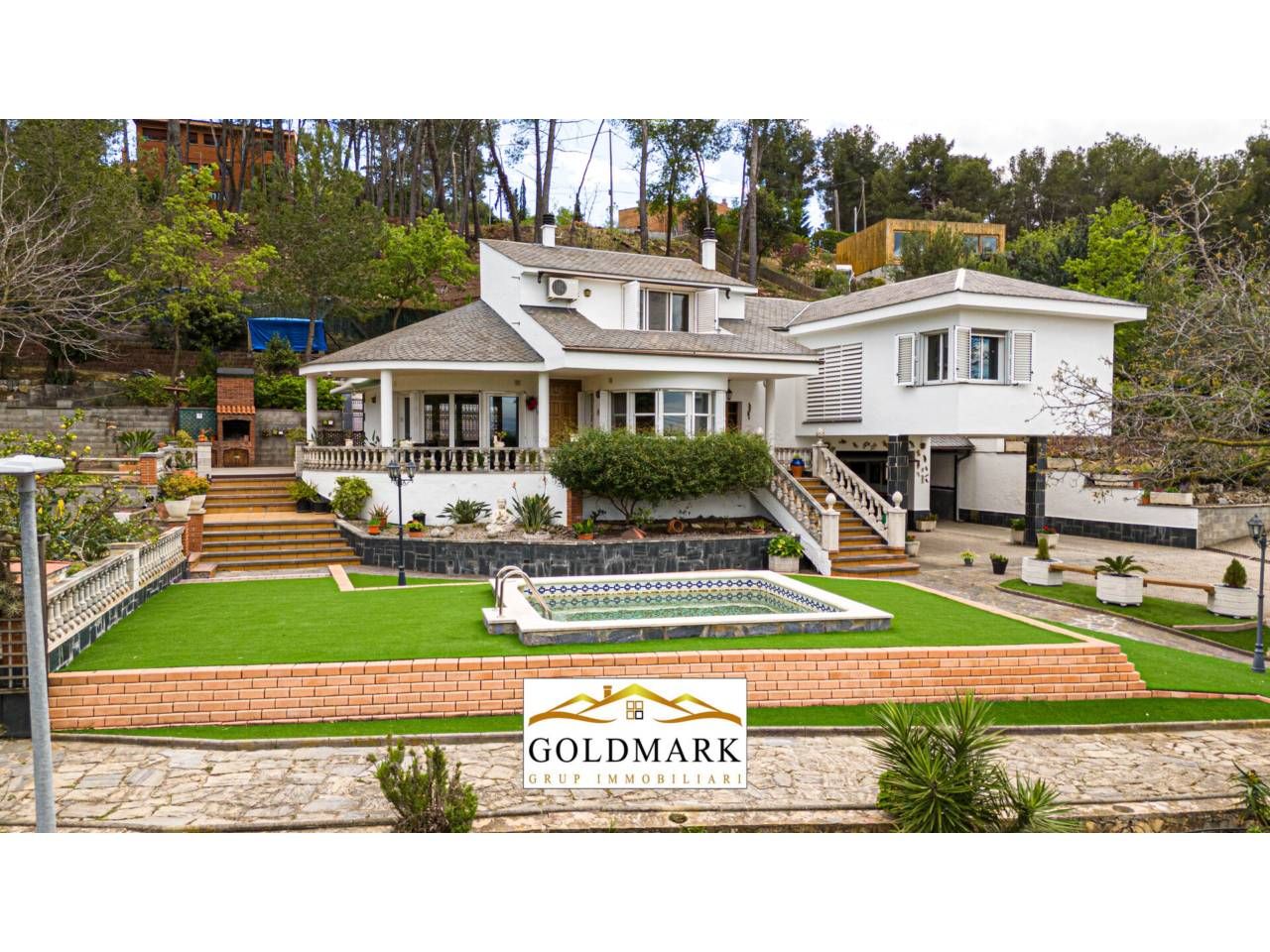 Vista exterior de Casa o chalet en venta en Corbera de Llobregat con Aire acondicionado, Calefacción y Jardín privado