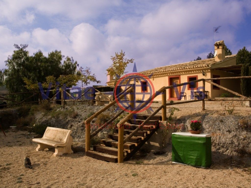 House or chalet for sale in Parrilla