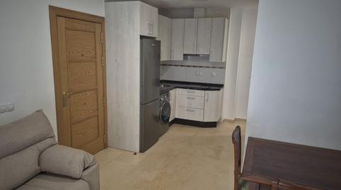 Photo 2 of Flat to rent in Calle Ladrón de Guevara, Cristo de la Epidemia, Málaga