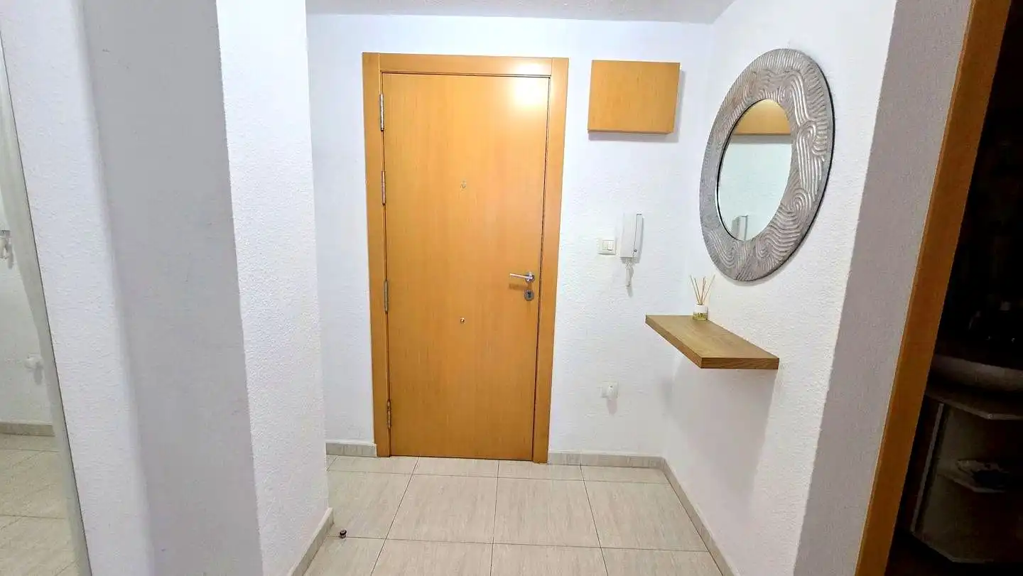 Apartamento de alquiler en Gandia con Aire acondicionado, Terraza y Piscina comunitaria
