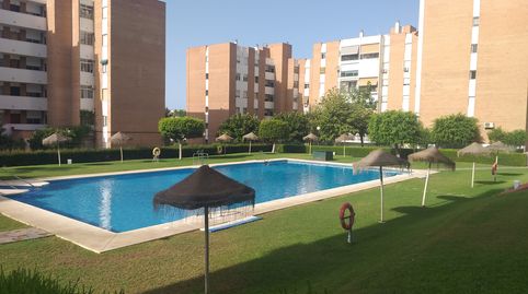 Foto 2 de Piso en venta en Avenida Ciudad de Melilla, Arroyo de la Miel, Benalmádena