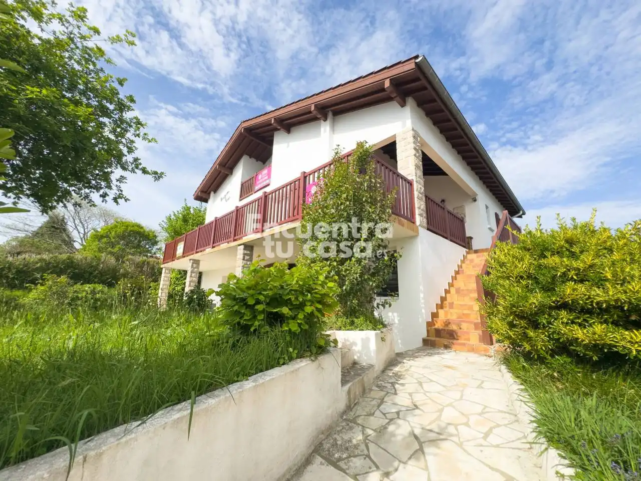Außenansicht von Haus oder Chalet zum Verkauf in Hendaye mit Heizung, Privatgarten und Terrasse