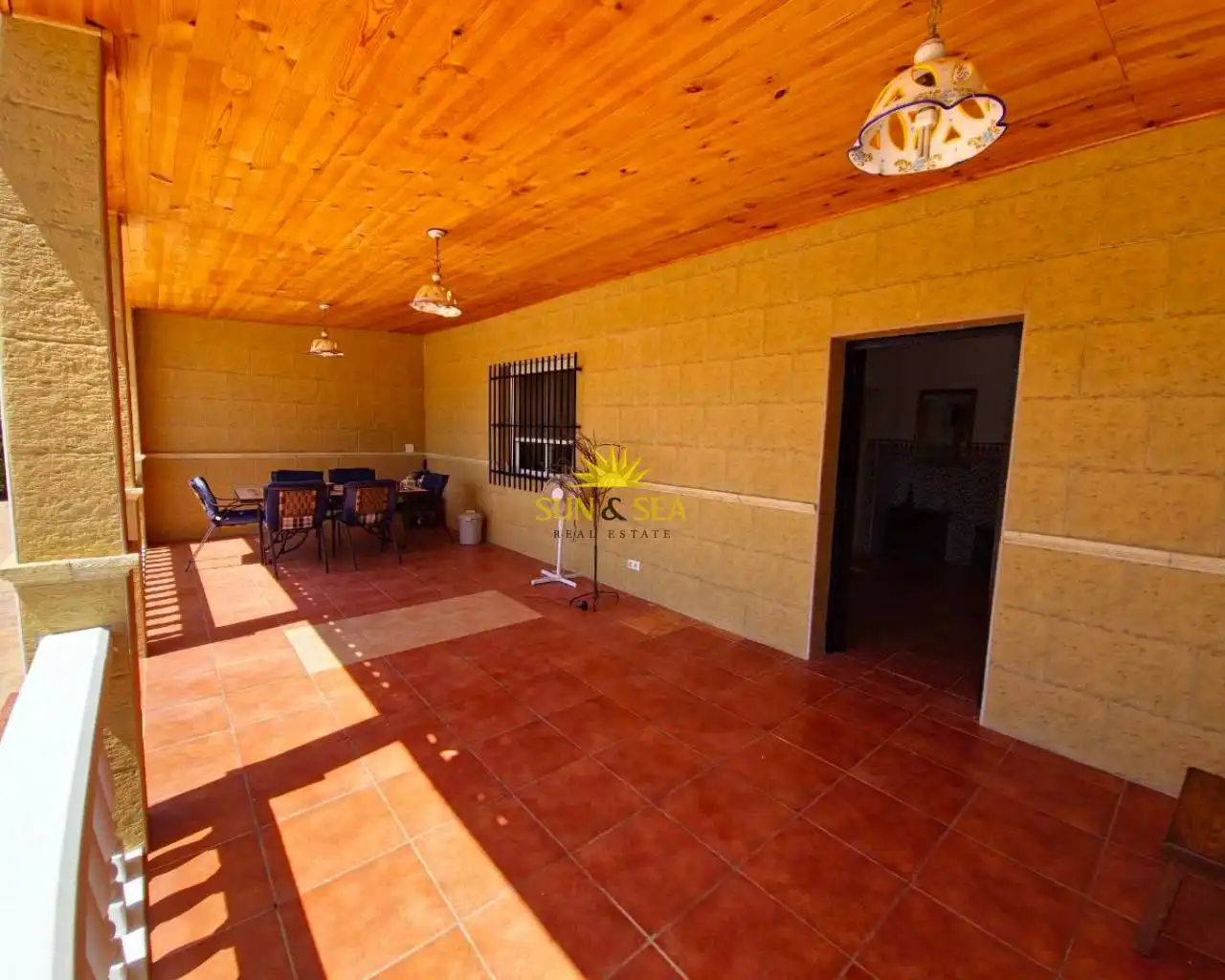 Casa o chalet en venta en Crevillent con Aire acondicionado, Calefacción y Jardín privado