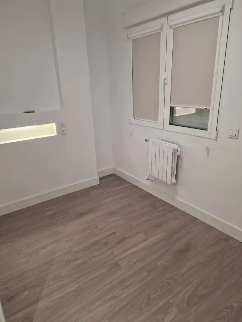 Habitación de Piso de alquiler en Zaragoza con Amueblado