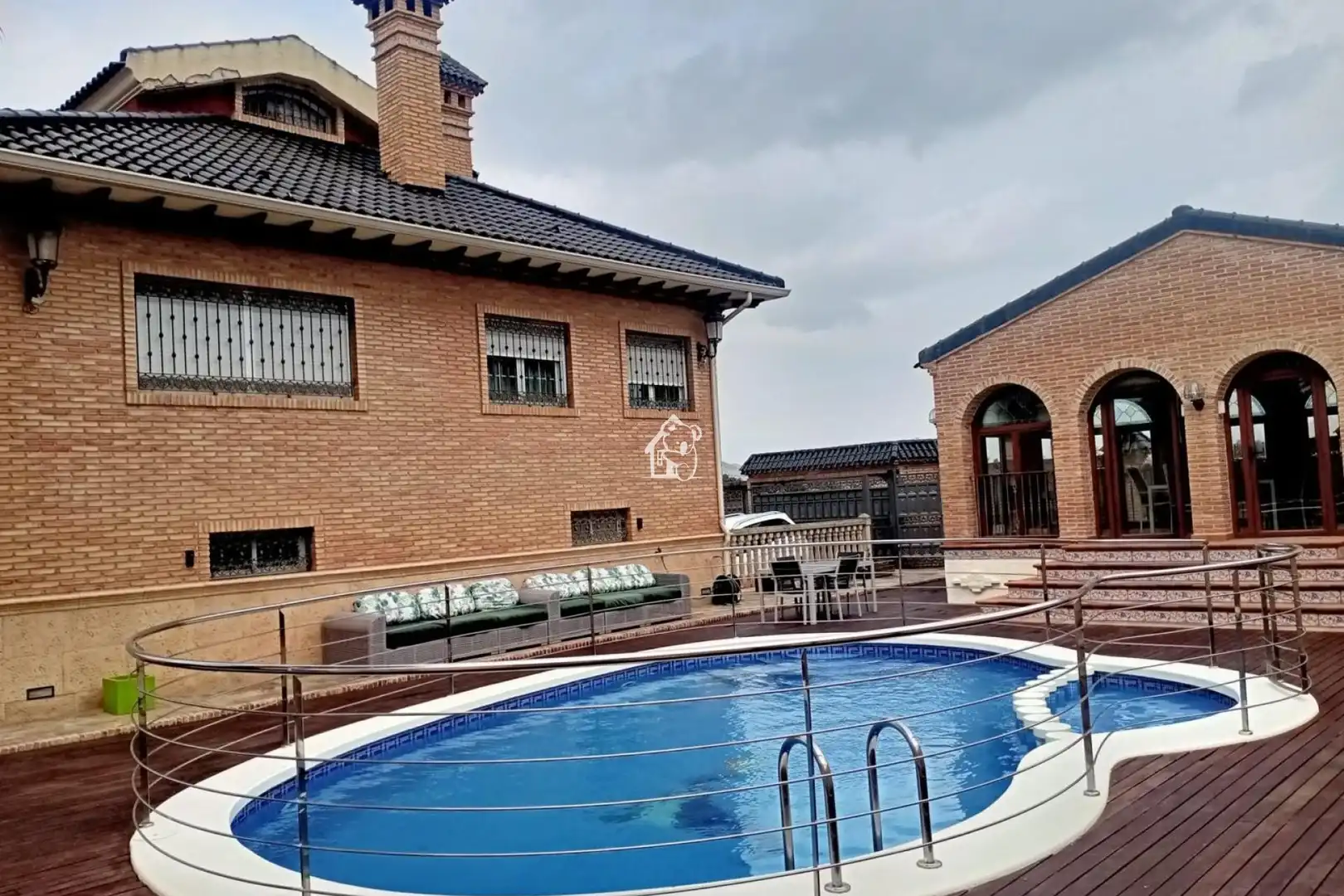 Piscina de Casa o chalet de alquiler en Orihuela con Aire acondicionado, Calefacción y Jardín privado