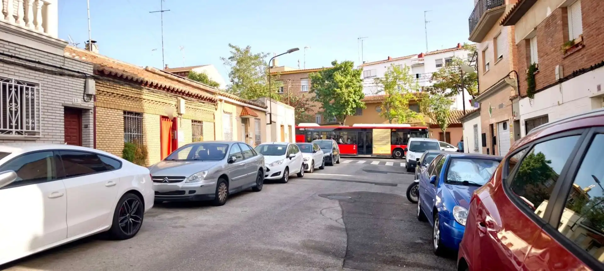Aparcament de Casa adosada en venda en Zaragoza amb Calefacció i Terrassa