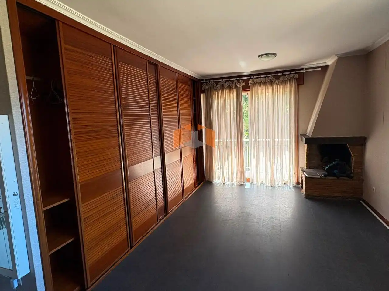 Casa o chalet en venta en Vigo  con Calefacción, Jardín privado y Parquet