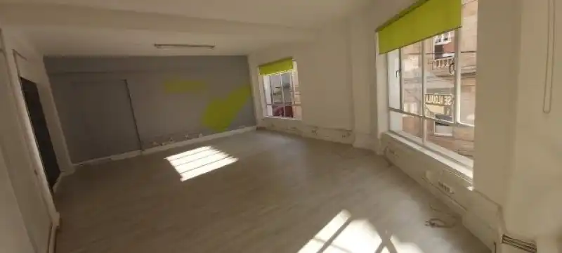 Business premises to rent in Inmobiliaria - Barreda, imagen 7