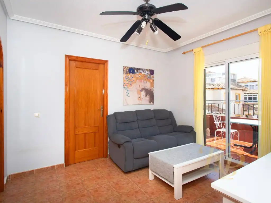 Bungalow amb piscina en venda a Calle Torre de Pisa, imagen 2