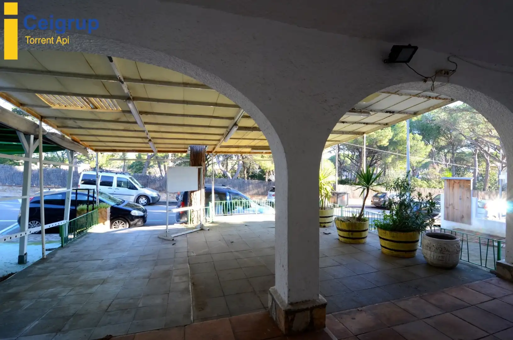 Commercial properties for sale in Pals