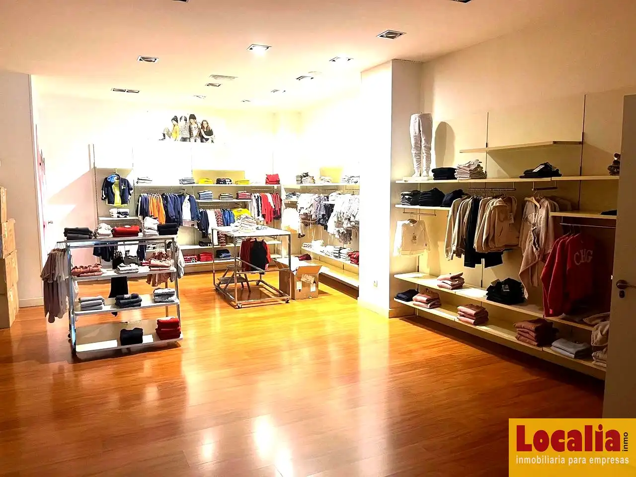 Local comercial en alquiler en Mayor, imagen 2