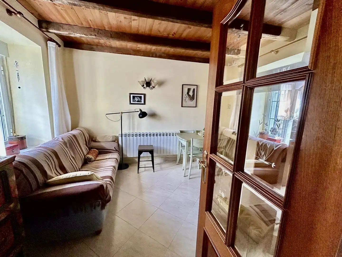 Sala d'estar de Casa o xalet en venda en Ayoó de Vidriales amb Calefacció i Terrassa