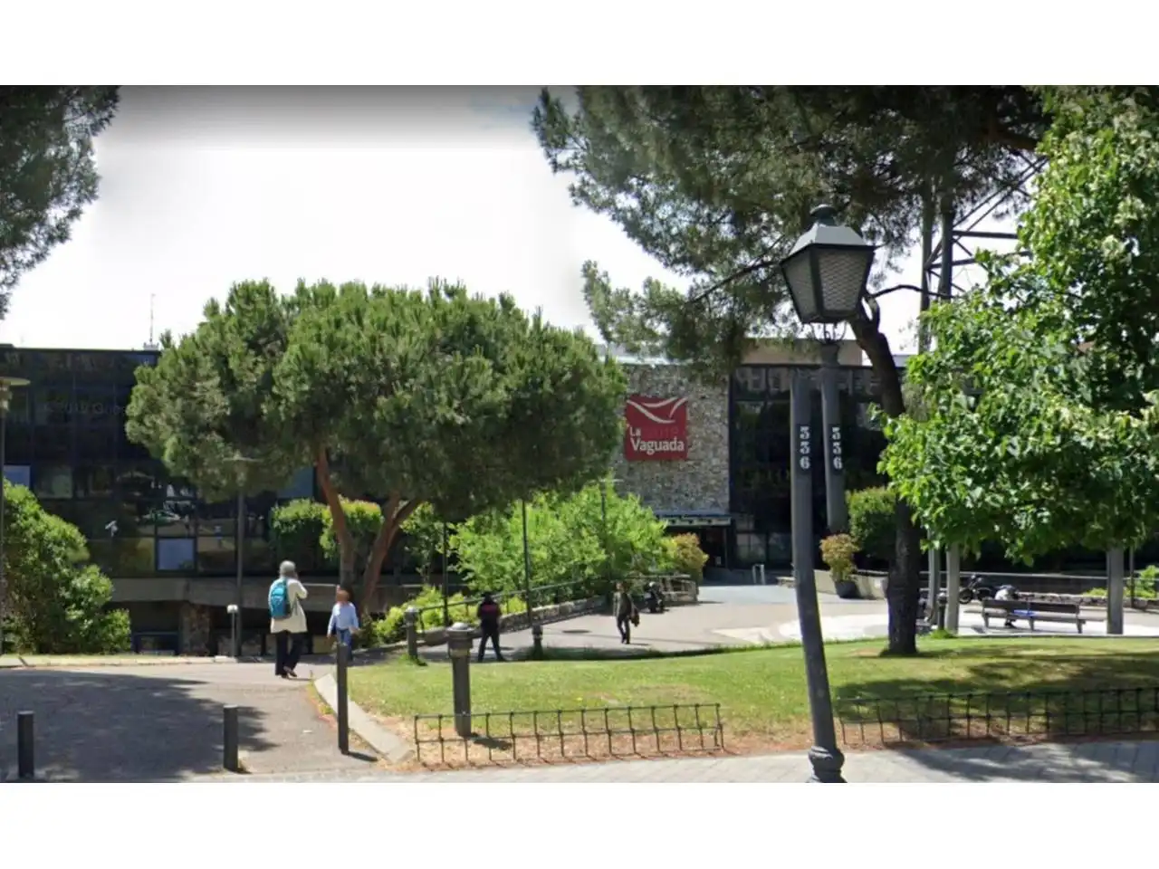Vista exterior de Oficina de alquiler en Madrid con Aire acondicionado, Calefacción y Alarma