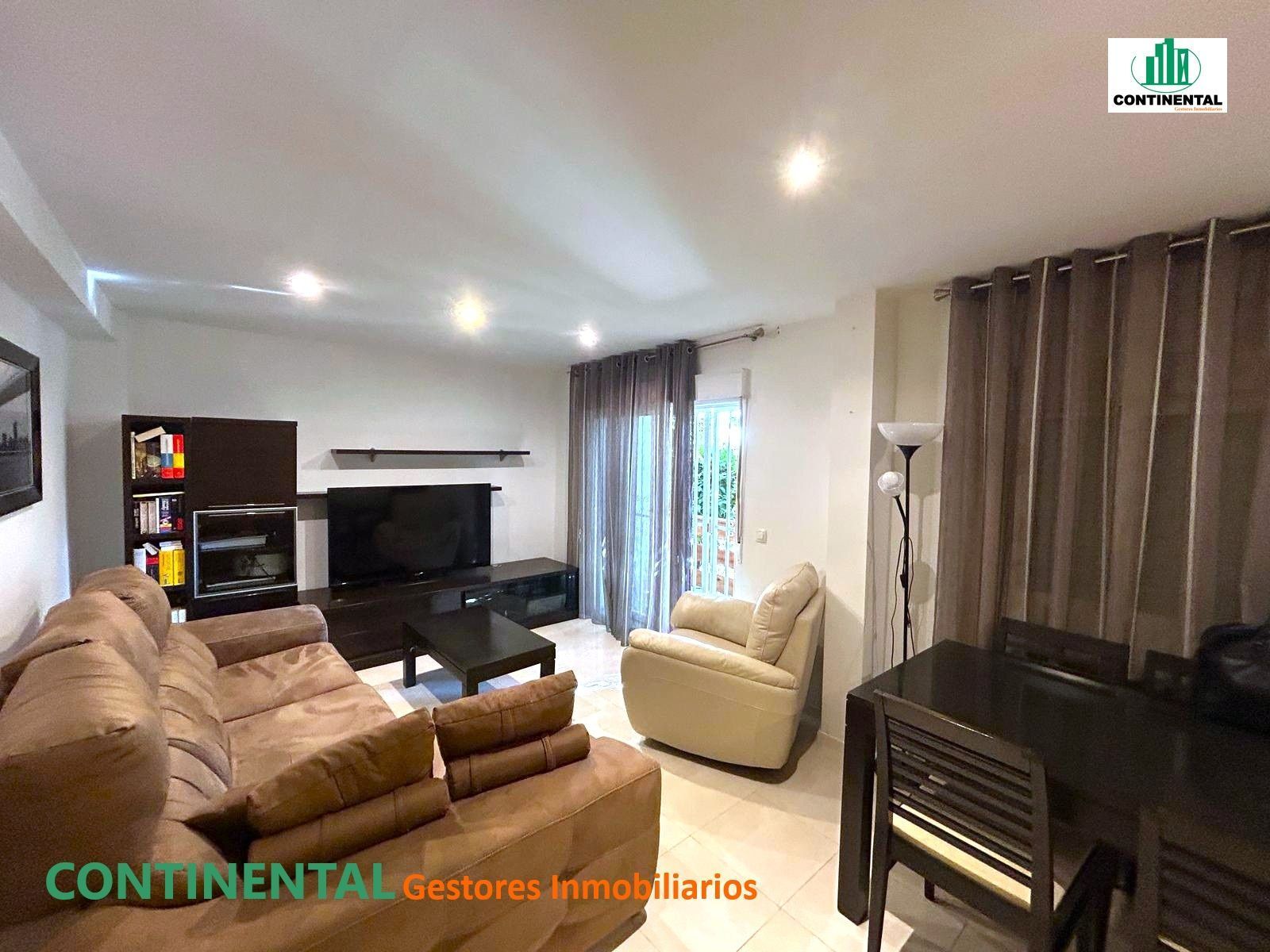 Living room of Flat for sale in Guadarrama  with Heating, Terrace and Community pool