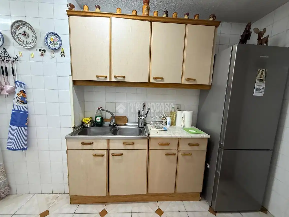 Cocina de Piso en venta en Madrid con Calefacción