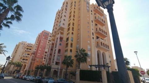 Photo 3 of Flat for sale in Avenida Roentgen, 5, Zona Playa de los Locos, Alicante