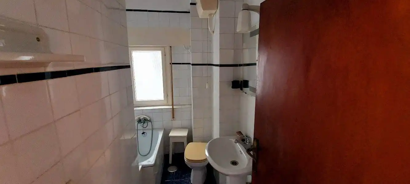 Baño de Piso en venta en Santander