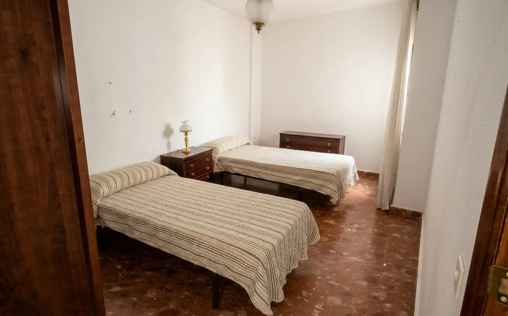 Habitación de Piso en venta en Sevilla con Amueblado