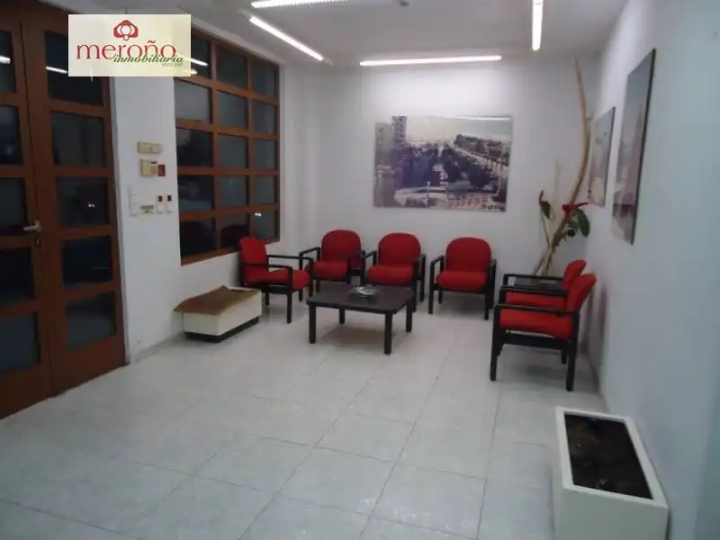 Oficina de alquiler en Elche / Elx