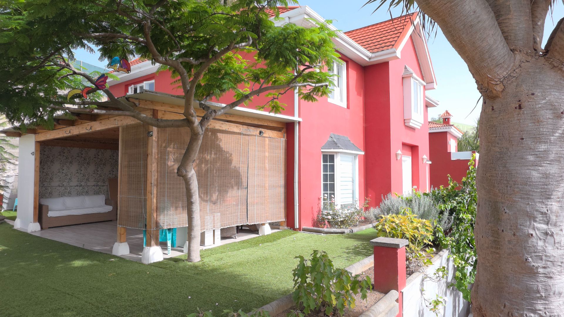 Vista exterior de Casa o chalet en venta en Santa Brígida con Aire acondicionado, Jardín privado y Parquet