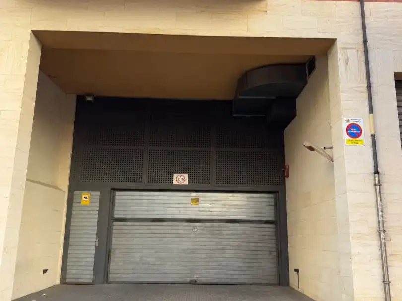Einzelparkplatz zur Miete in Carrer de l’oli 4, imagen 4