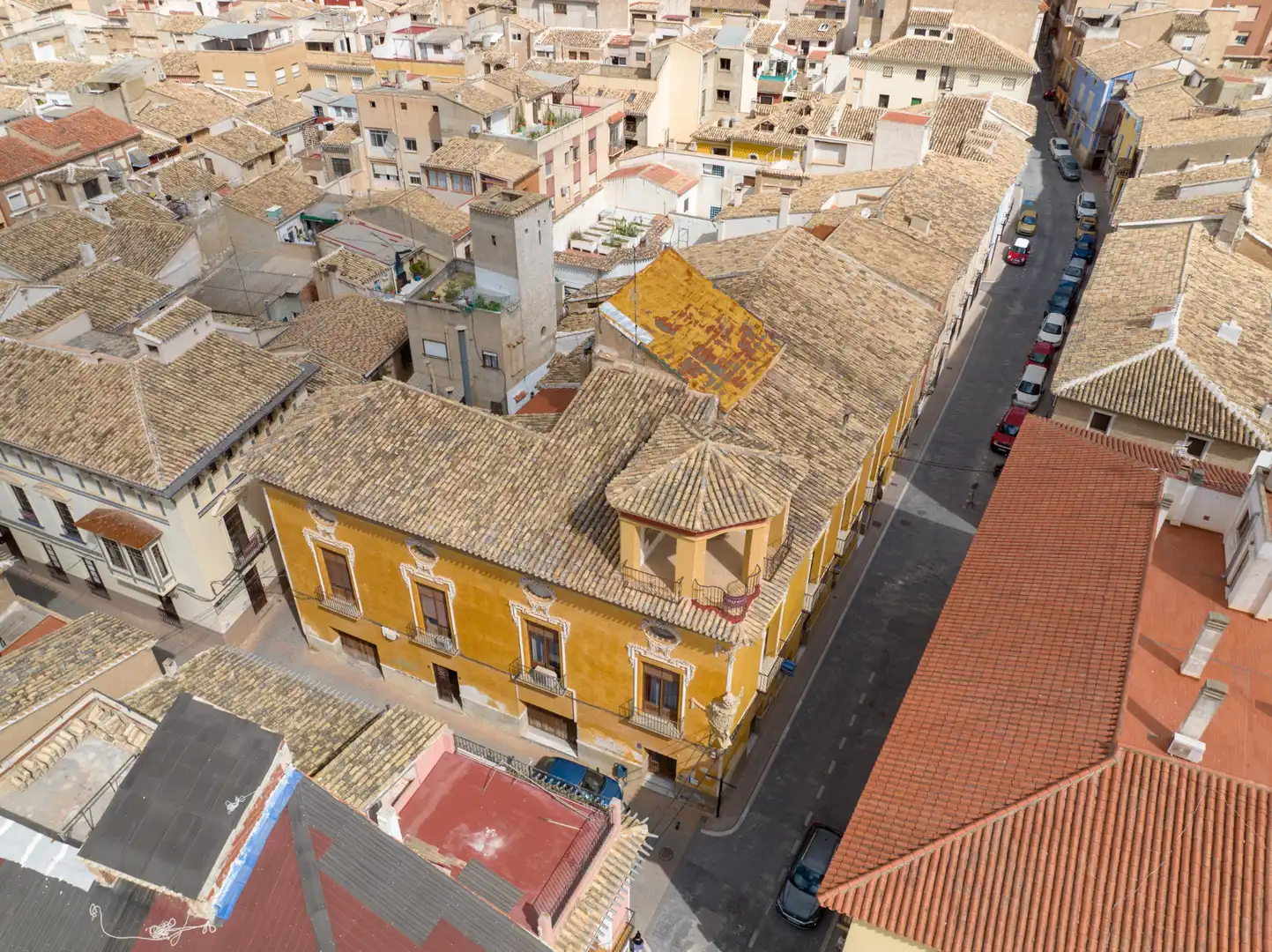 Vista exterior de Edifici en venda en Mula amb Alarma