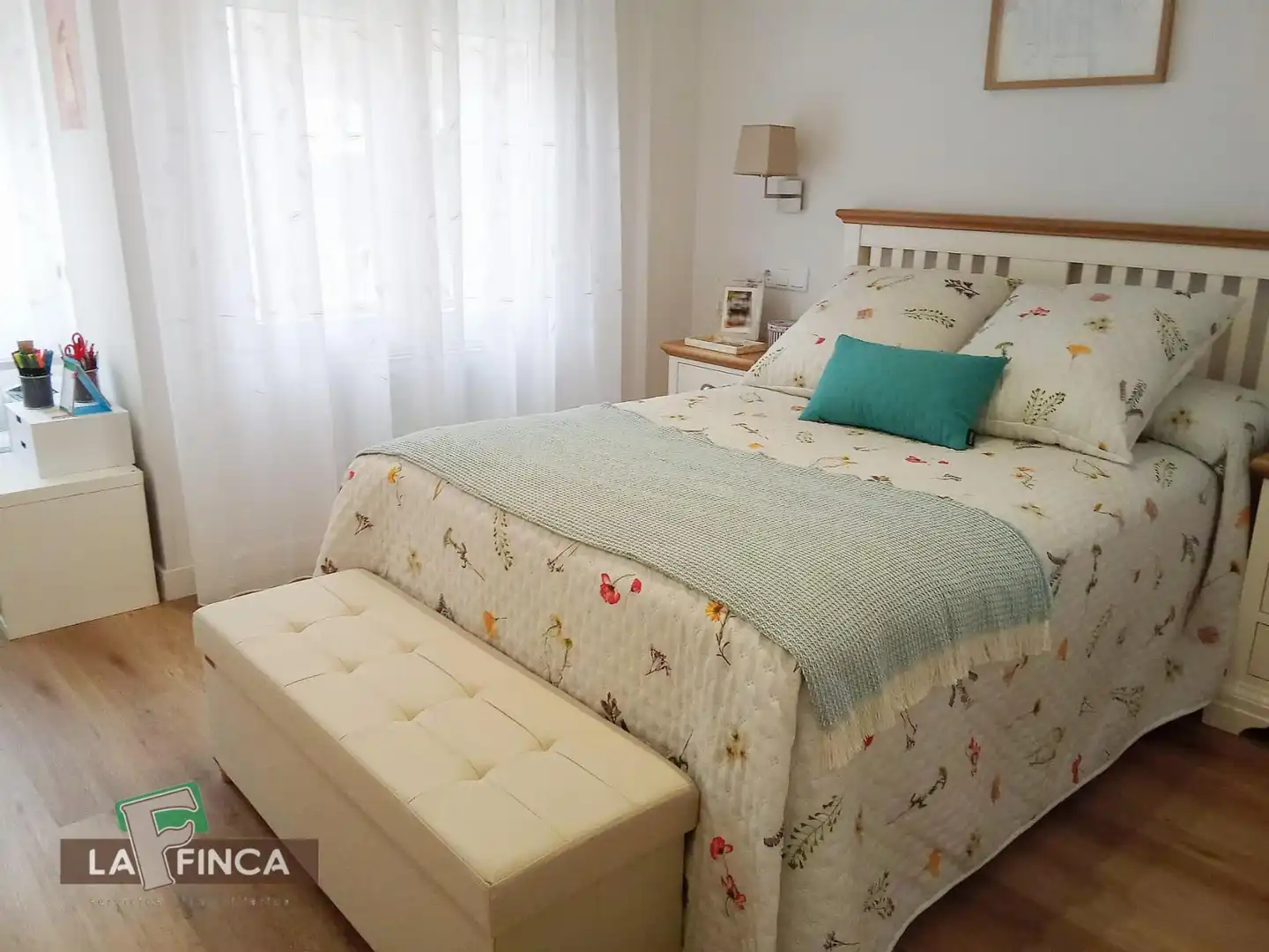 Habitación de Piso en venta en Oviedo  con Calefacción y Terraza