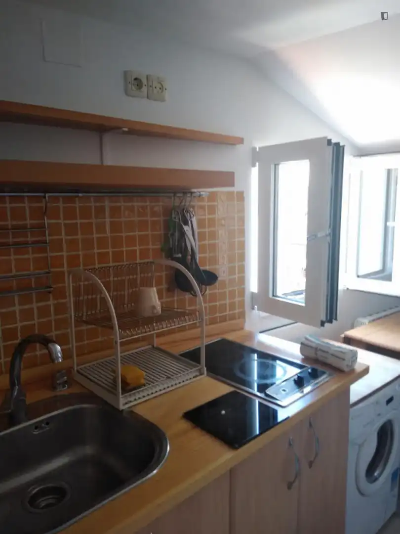 Küche von Wohnung zur Miete in Madrid mit Klimaanlage, Möbliert und Waschmaschine