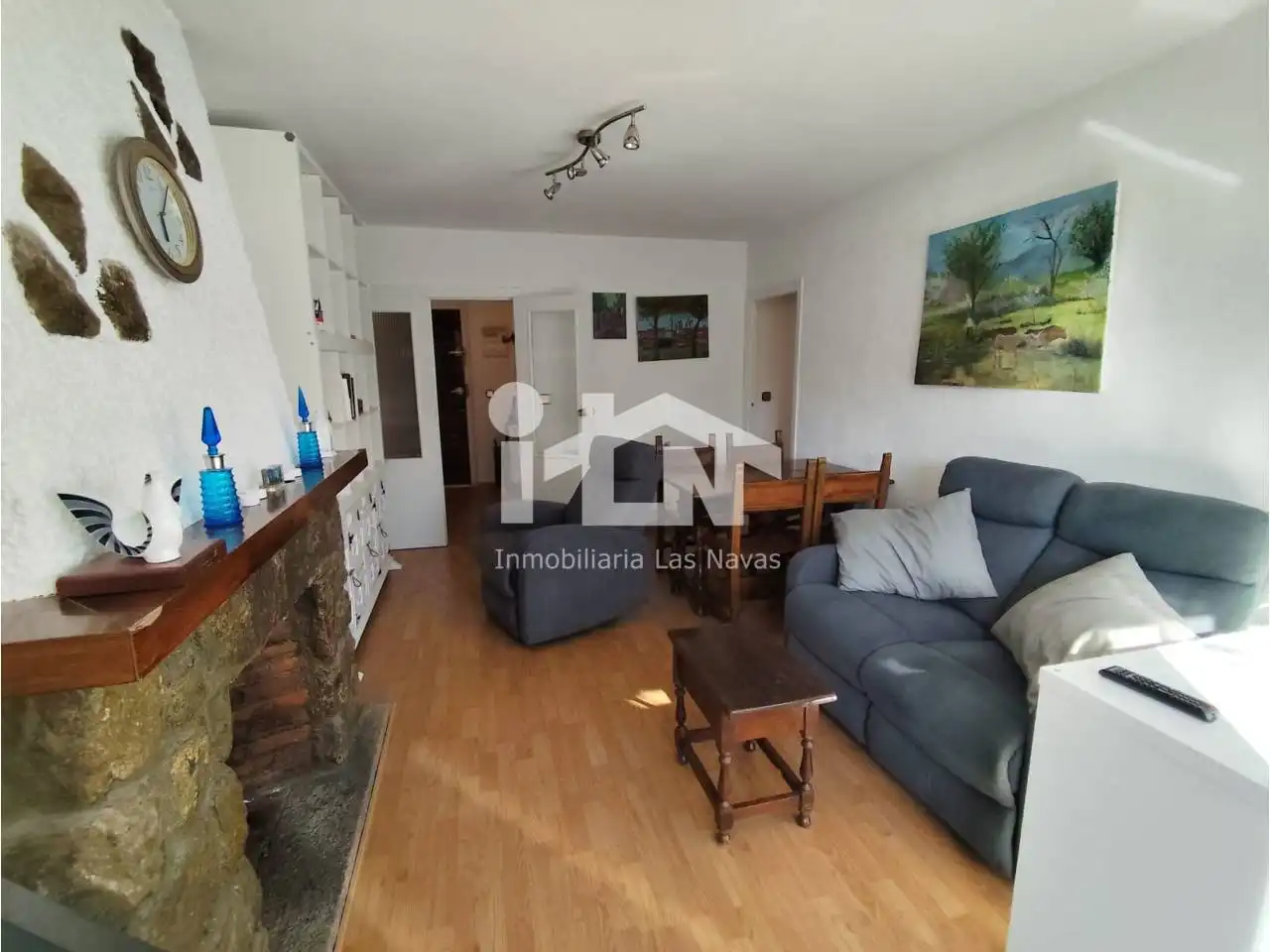 Living room of Flat for sale in Las Navas del Marqués   with Heating, Terrace and Storage room