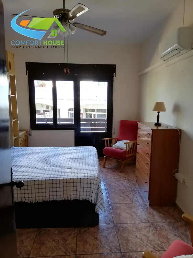 Dormitori de Casa o xalet en venda en Cartagena
