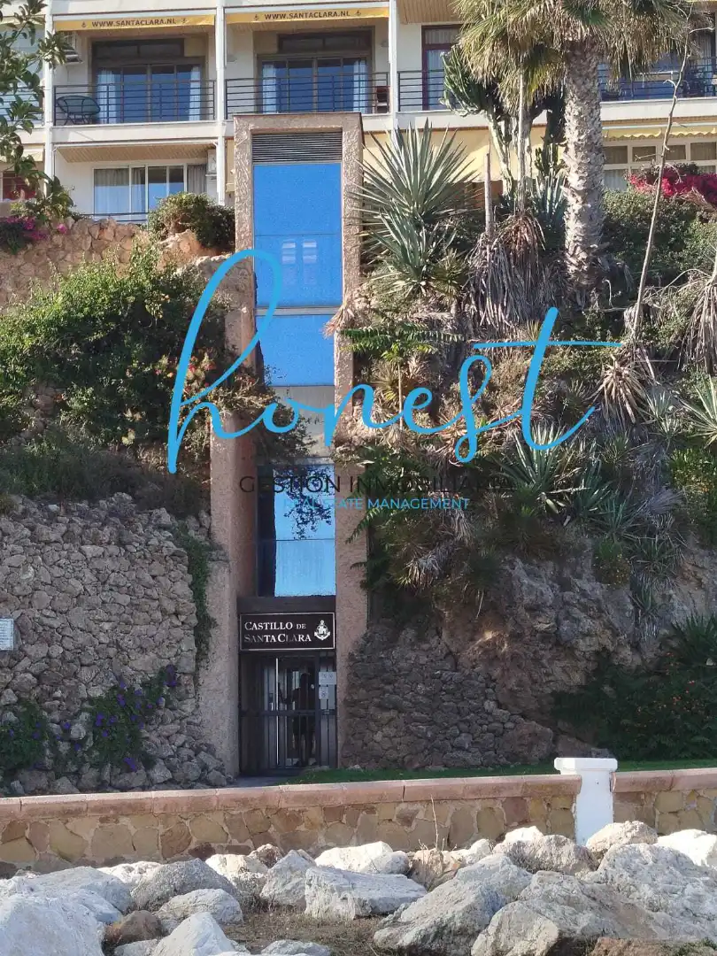 Loft zum Verkauf in Torremolinos mit Klimaanlage, Terrasse und Möbliert